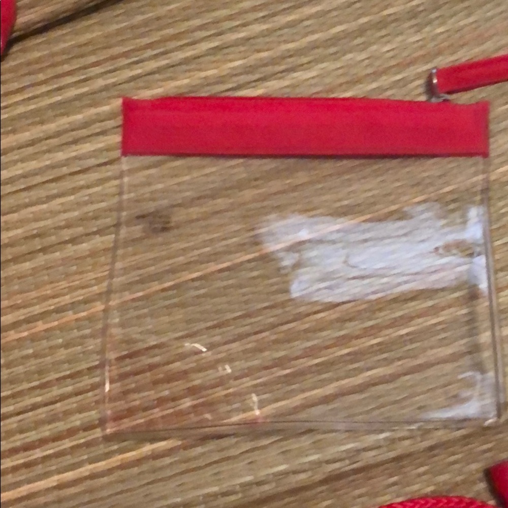 Beach bag 5 piece set - Never been used!!! - Picture 3 of 5